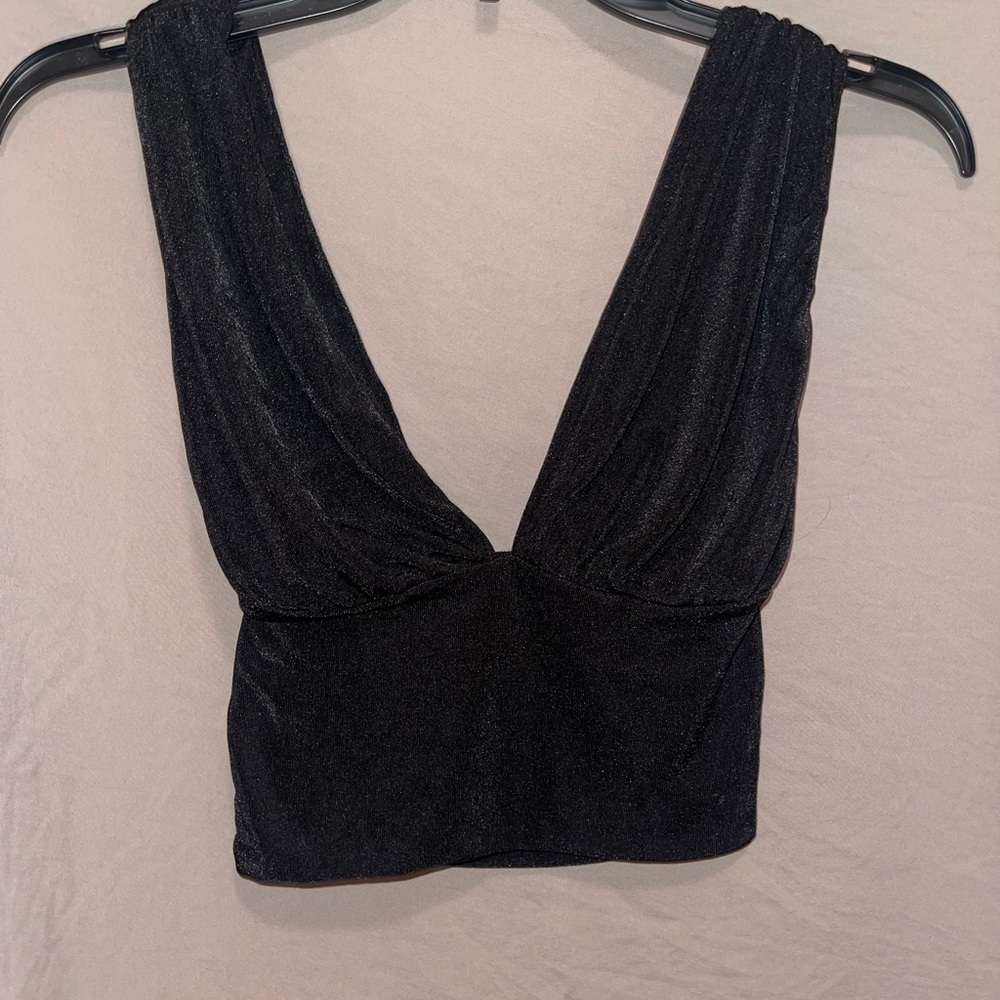 V neck crop top